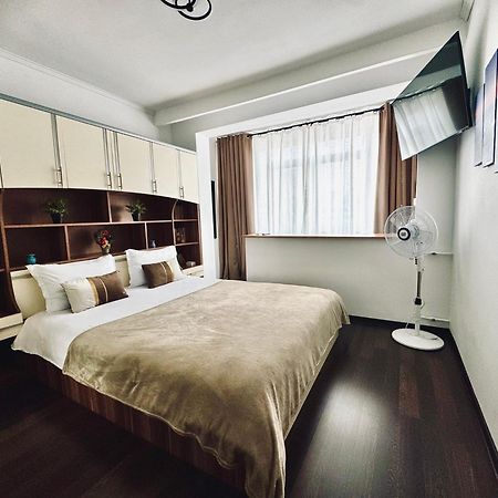 Unde Home Βουκουρέστι Εξωτερικό φωτογραφία